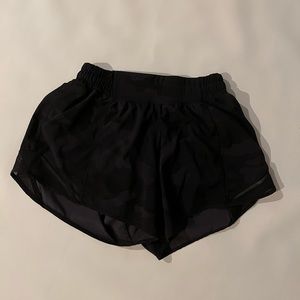 Lululemon hottie hot shorts